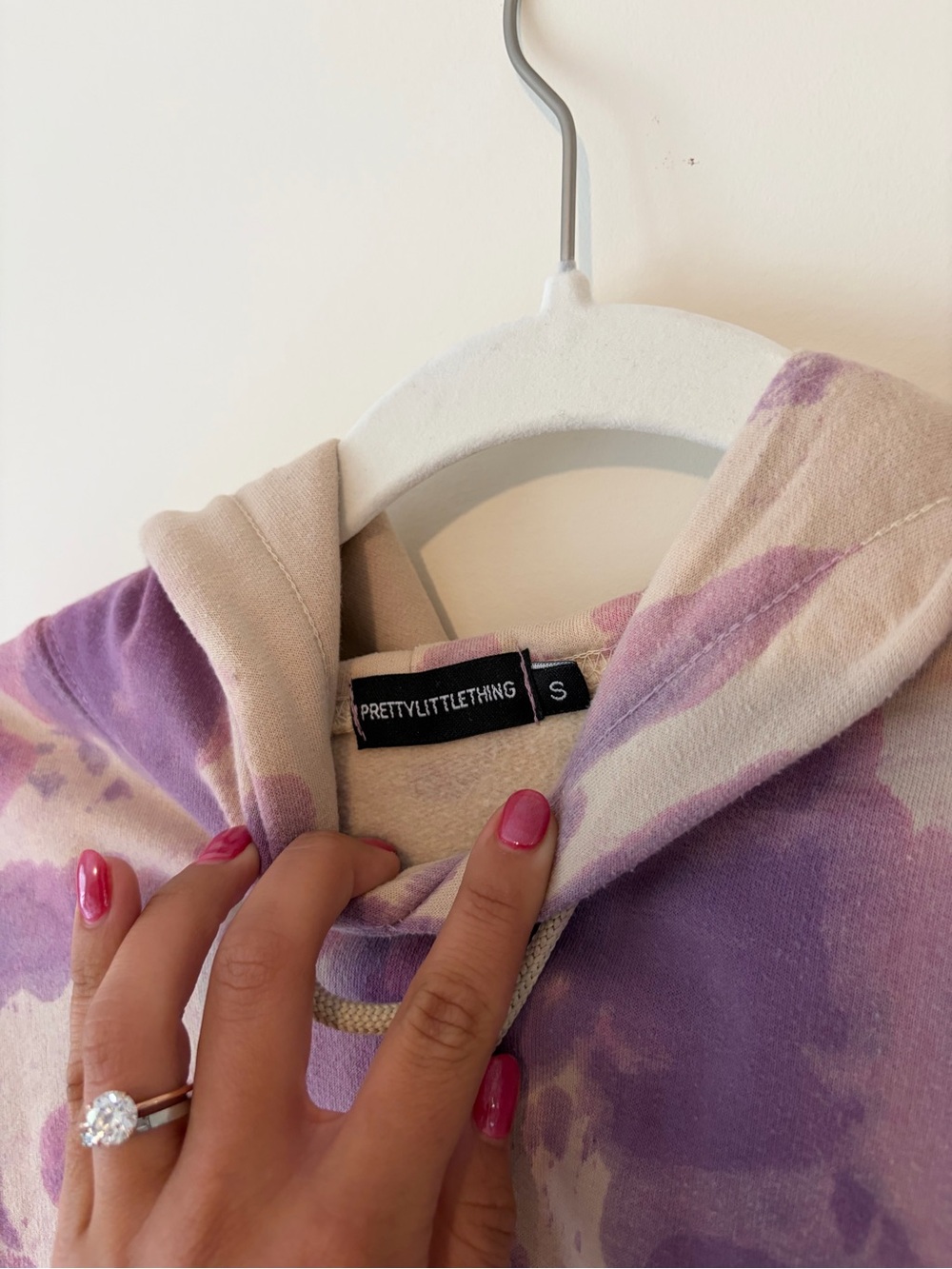 PrettyLittleThing Purple and Cream Tie-Dye Hoodie - Picture 6 of 6